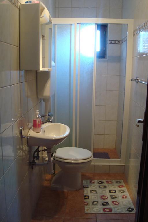 Apartments Simona تْسْغيكفانِتْسا الغرفة الصورة